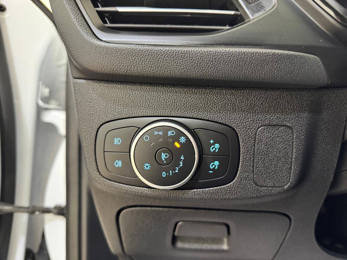 ford-focus-2018-gasolina-998cc