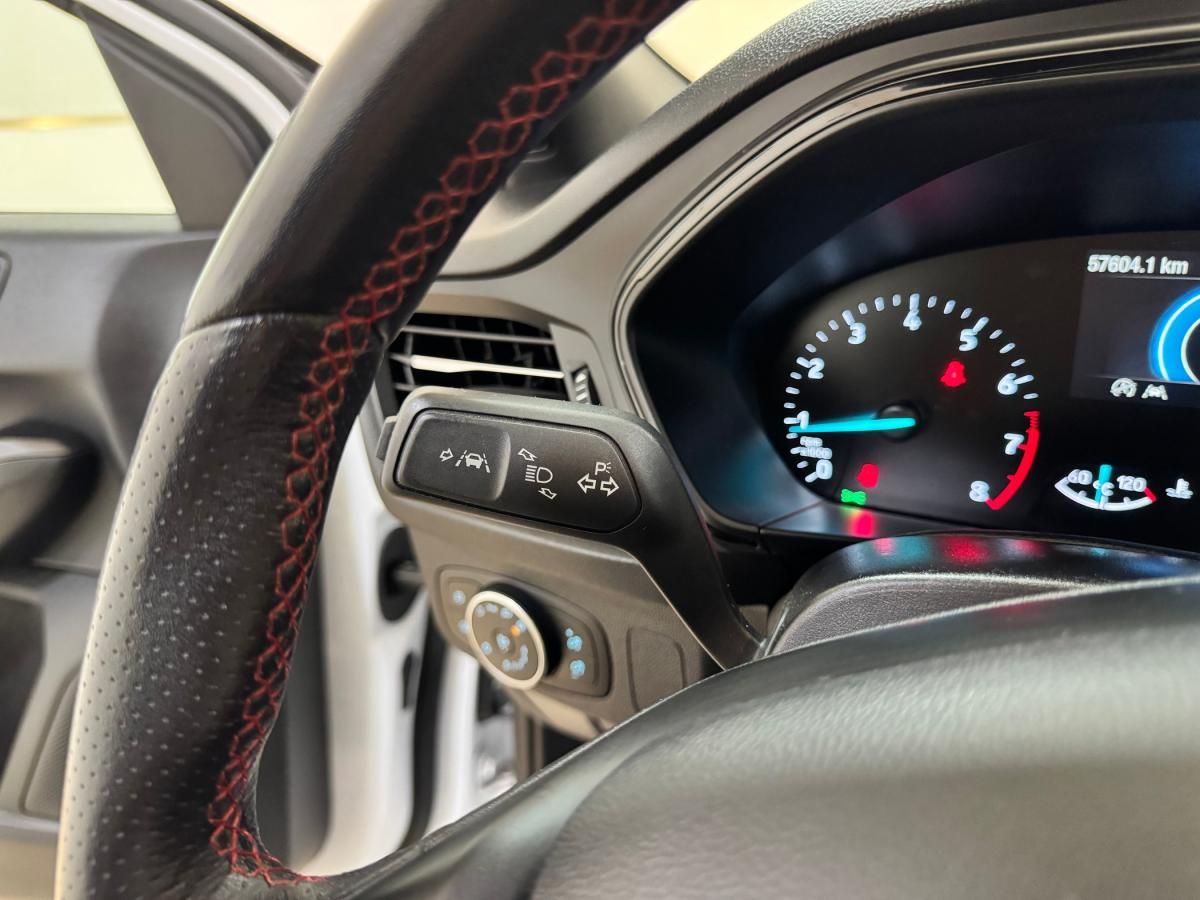 ford-focus-2018-gasolina-998cc