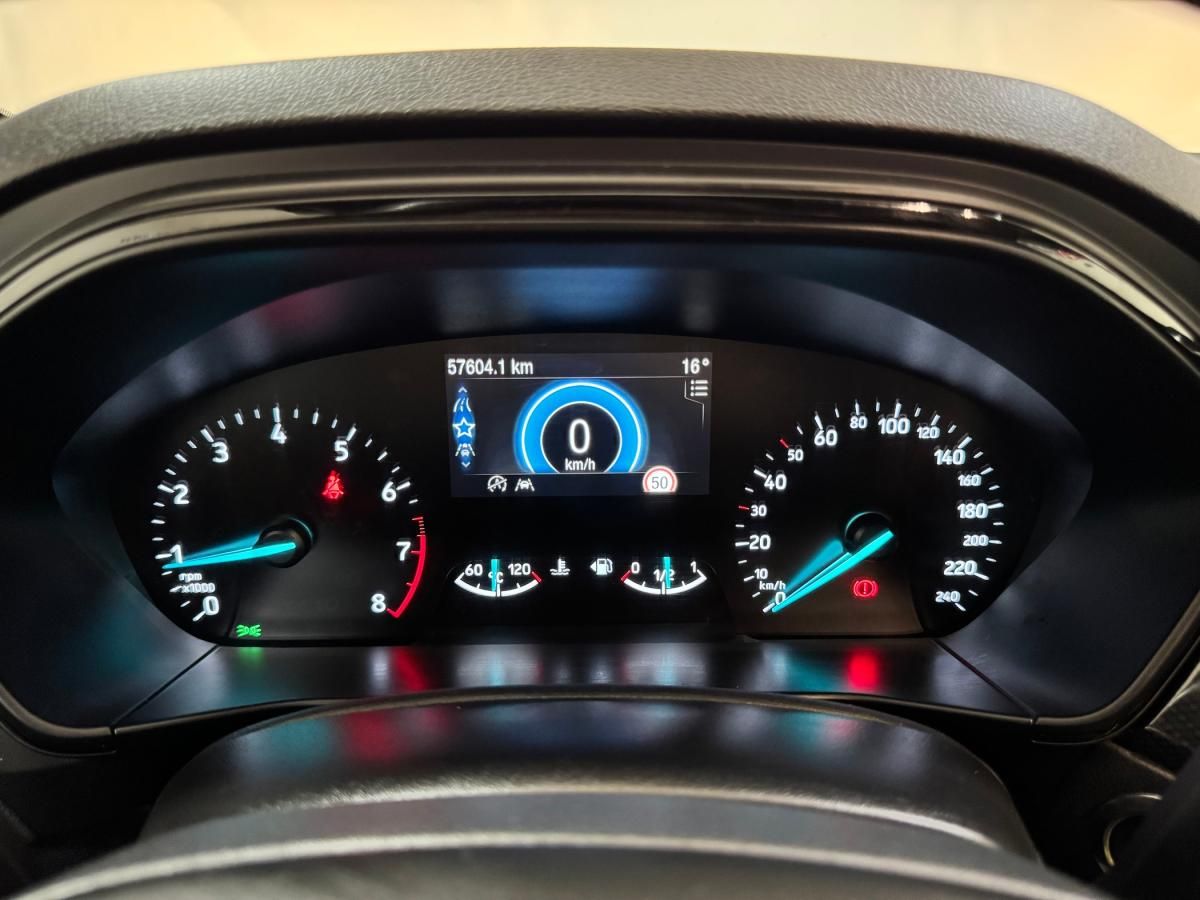 ford-focus-2018-gasolina-998cc
