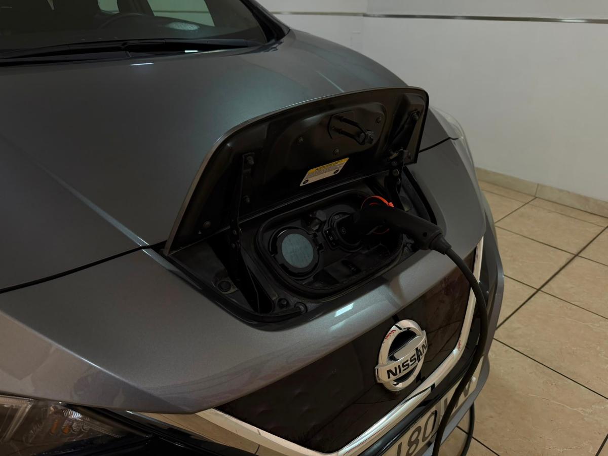 nissan-leaf-2022-eletrico-500cc