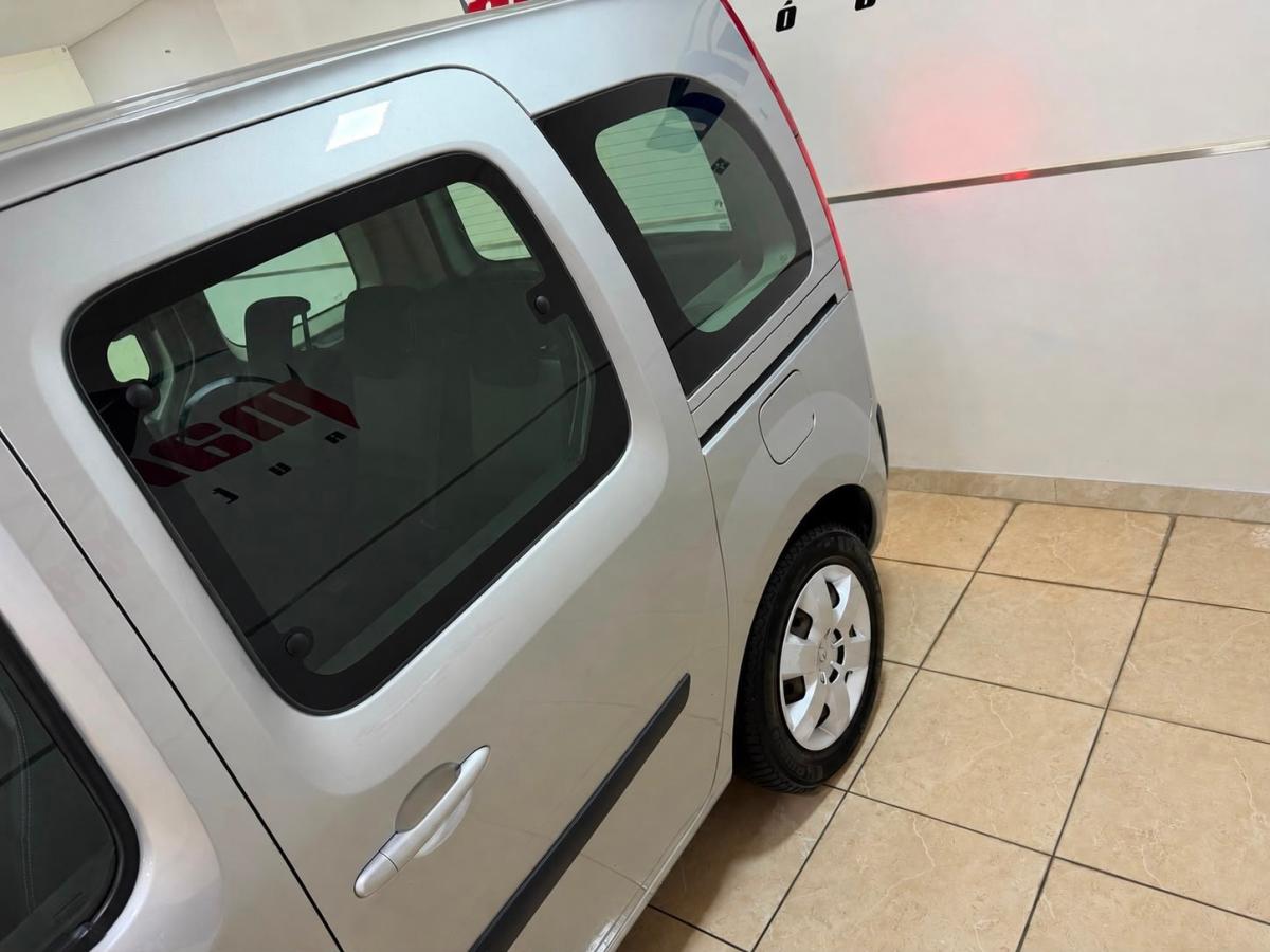 renault-kangoo-2018-diesel-1461cc