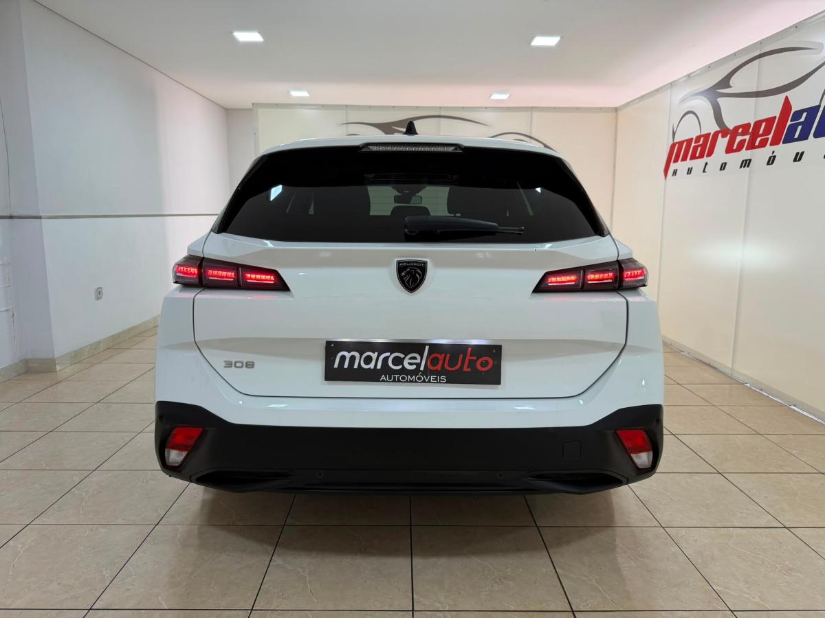 peugeot-308-2022-gasolina-1199cc