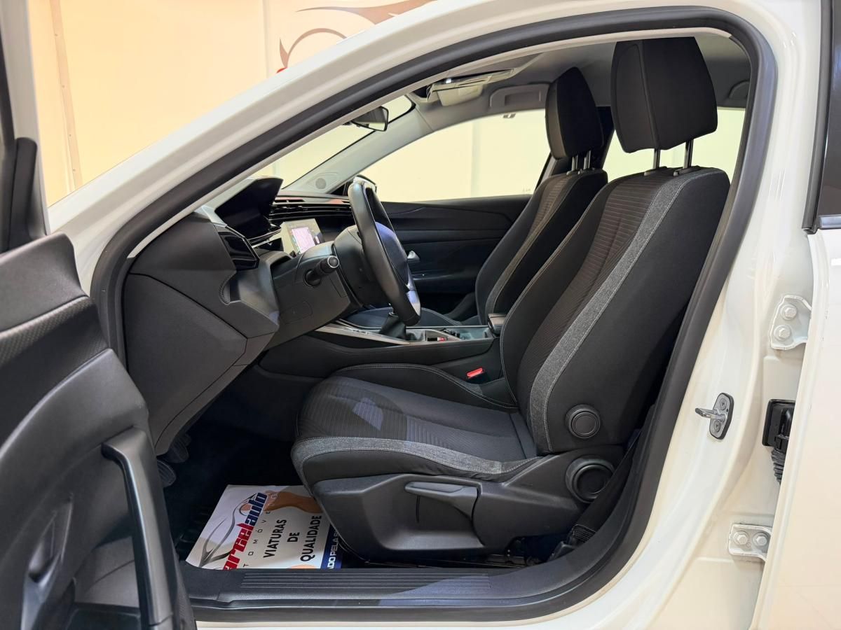 peugeot-308-2022-gasolina-1199cc