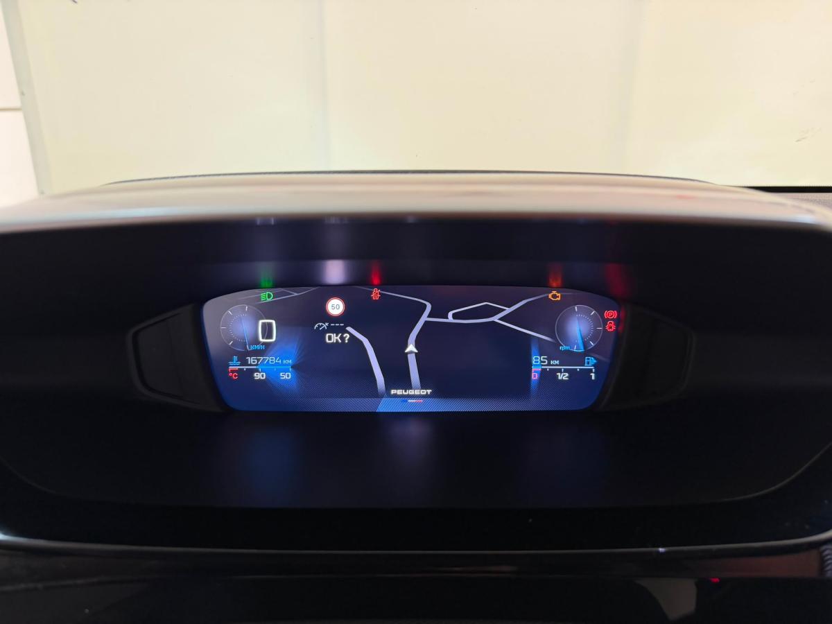 peugeot-308-2022-gasolina-1199cc