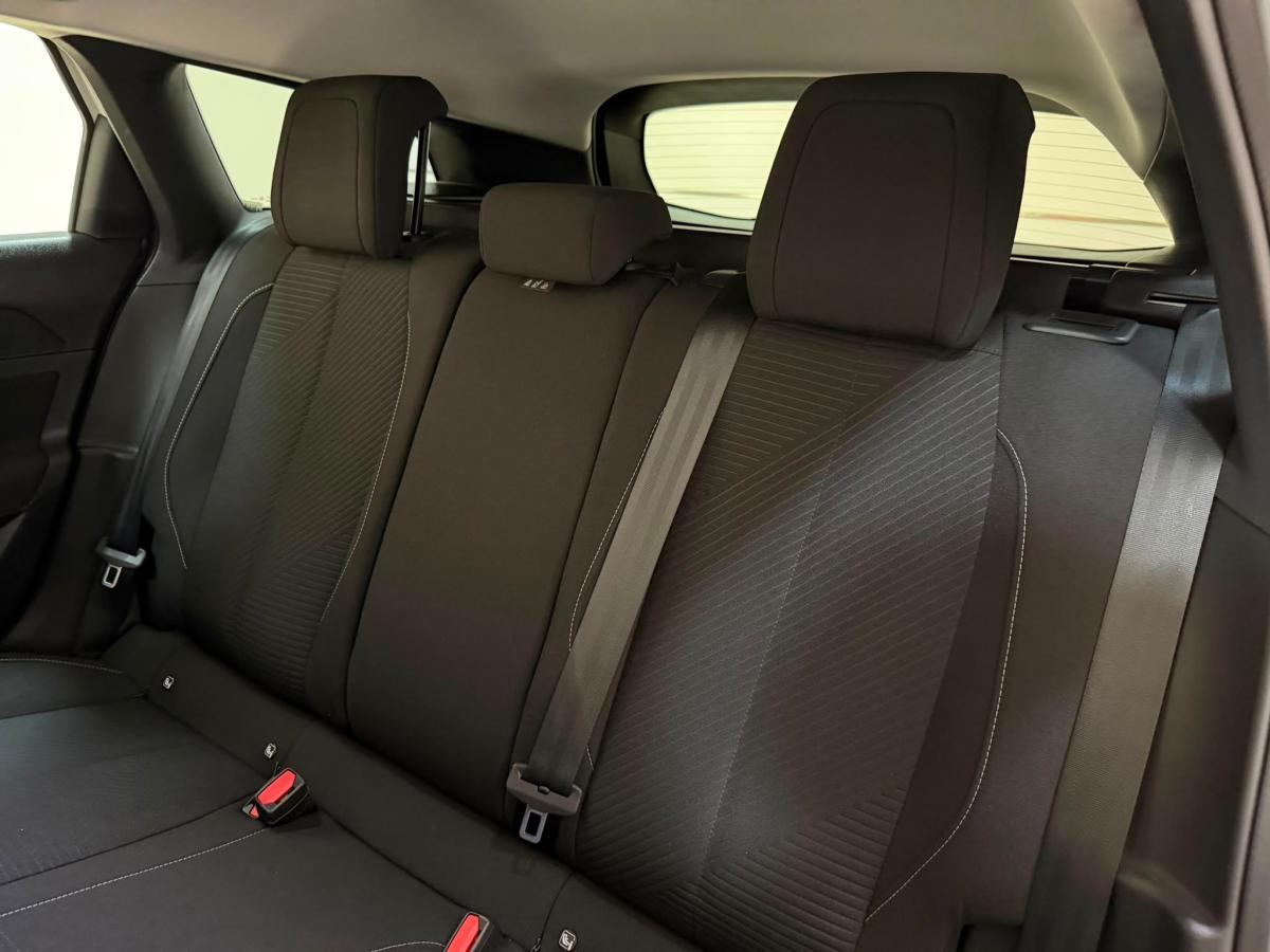 peugeot-308-2022-gasolina-1199cc