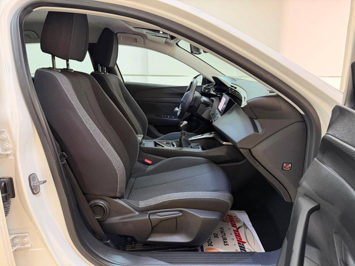 peugeot-308-2022-gasolina-1199cc