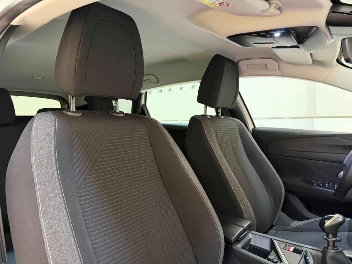 peugeot-308-2022-gasolina-1199cc