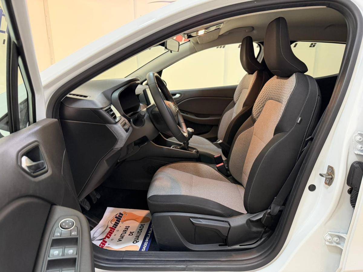 renault-clio-2024-gasolina-999cc
