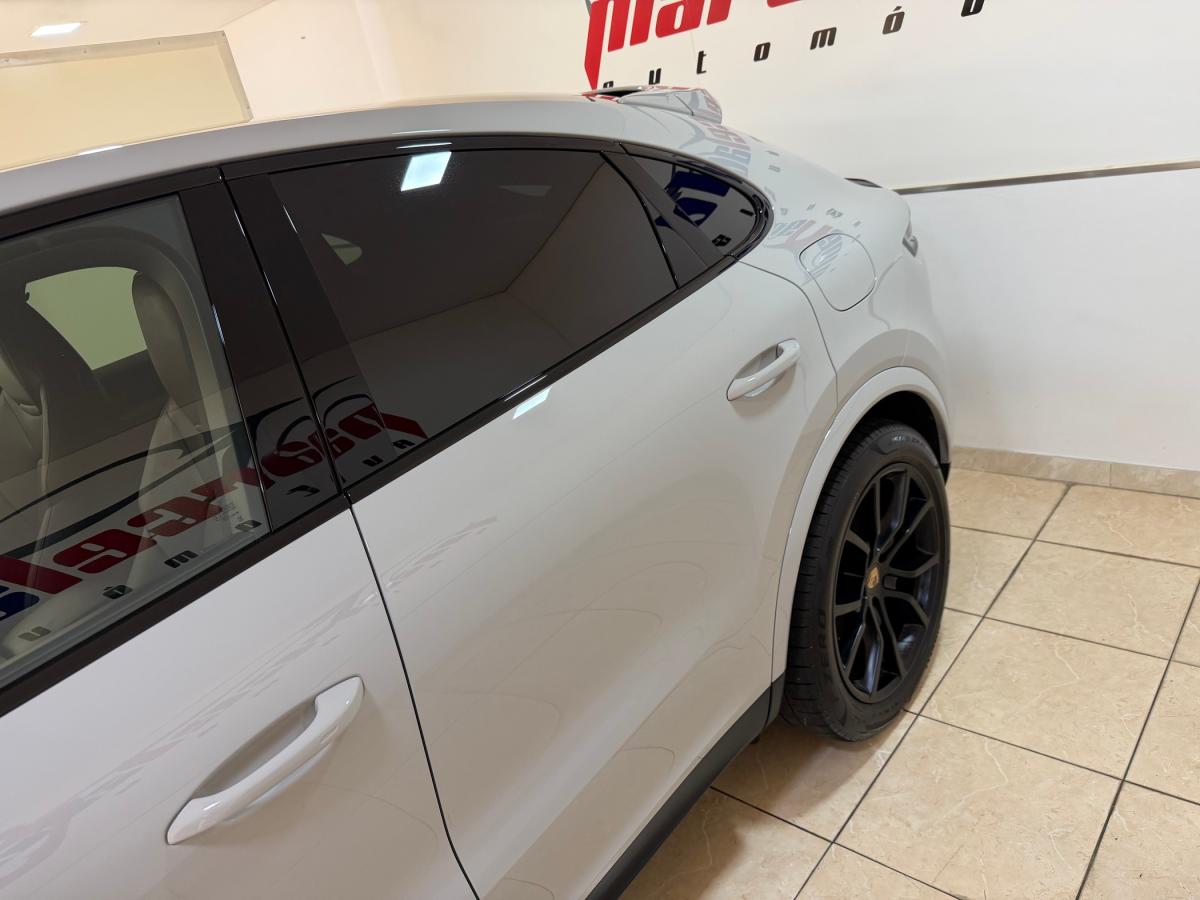 porsche-cayenne-2025-hibrido-a-gasolina-2995cc