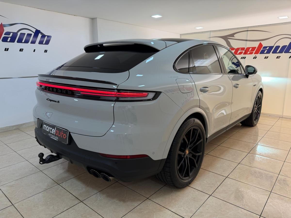 porsche-cayenne-2025-hibrido-a-gasolina-2995cc