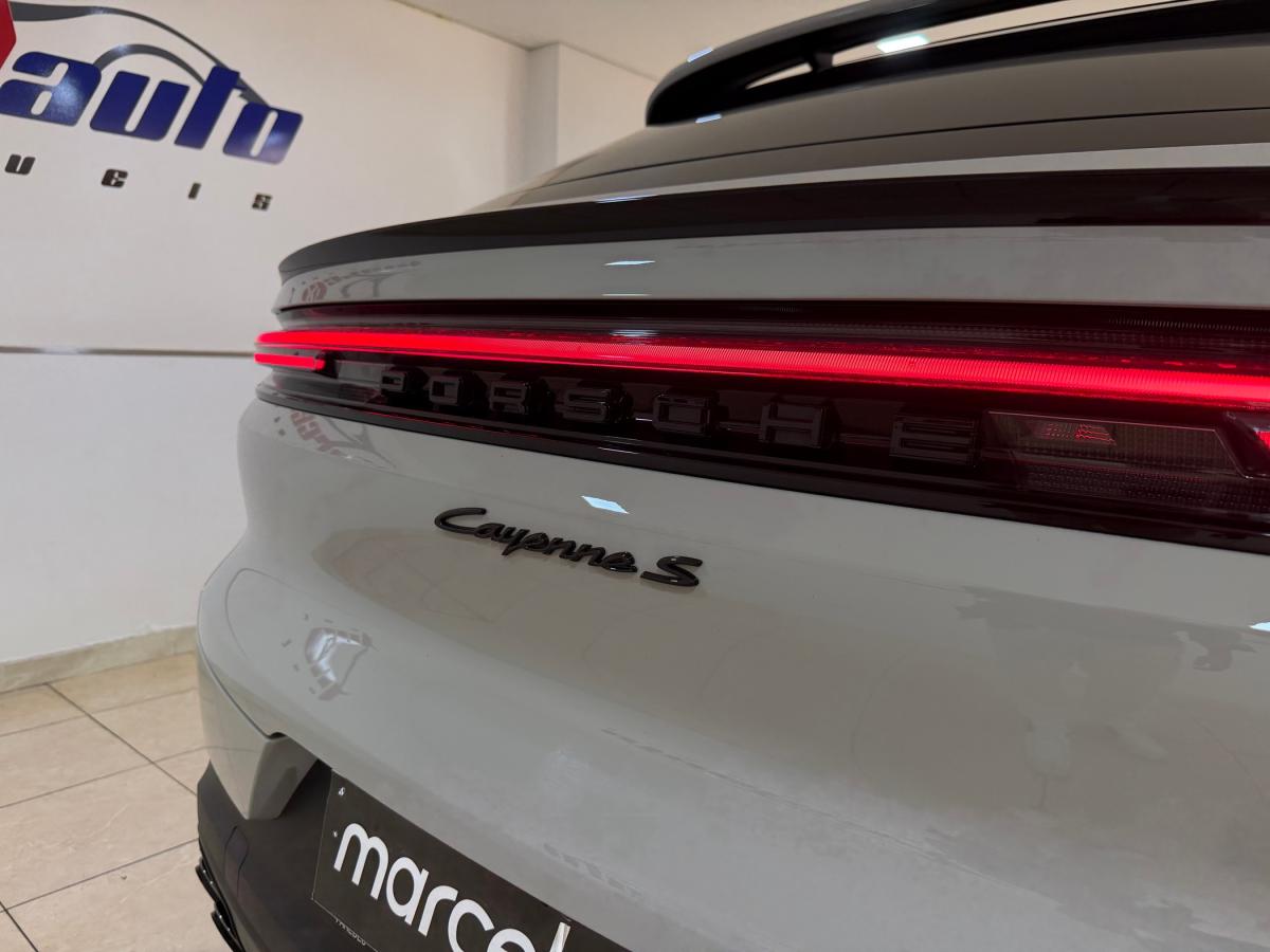 porsche-cayenne-2025-hibrido-a-gasolina-2995cc