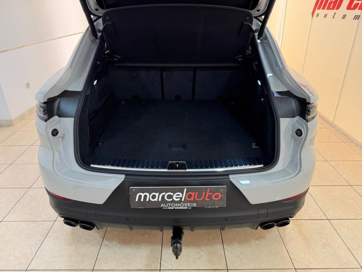 porsche-cayenne-2025-hibrido-a-gasolina-2995cc