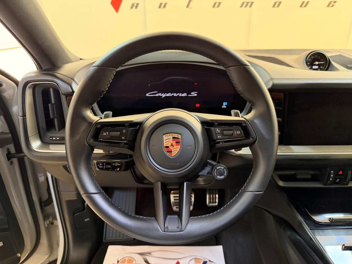 porsche-cayenne-2025-hibrido-a-gasolina-2995cc