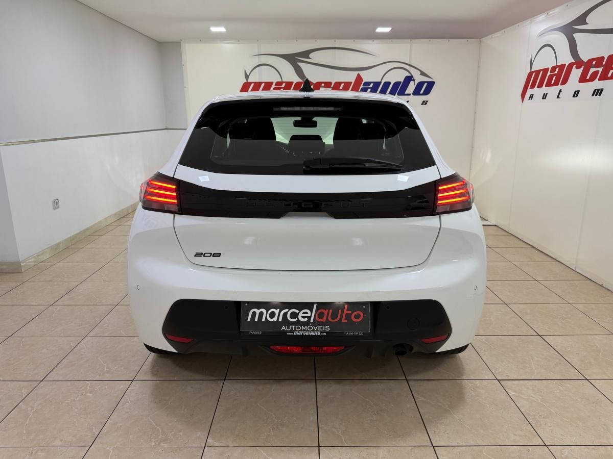 peugeot-208-2024-gasolina-1199cc