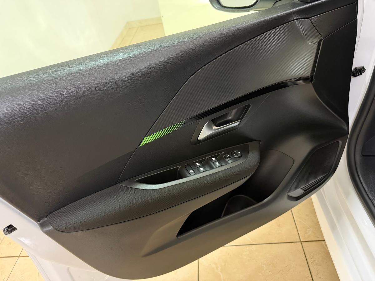 peugeot-208-2024-gasolina-1199cc
