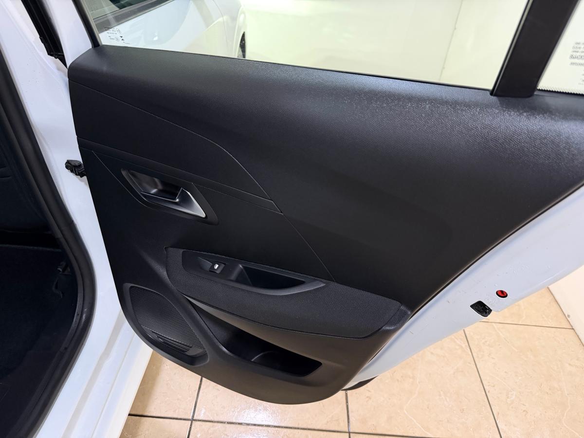 peugeot-208-2024-gasolina-1199cc