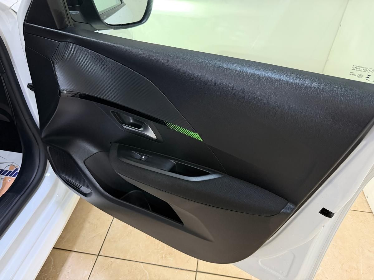 peugeot-208-2024-gasolina-1199cc