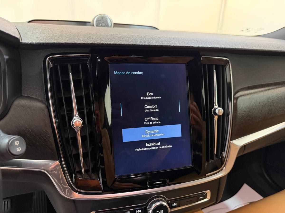 volvo-v90-2017-diesel-1969cc