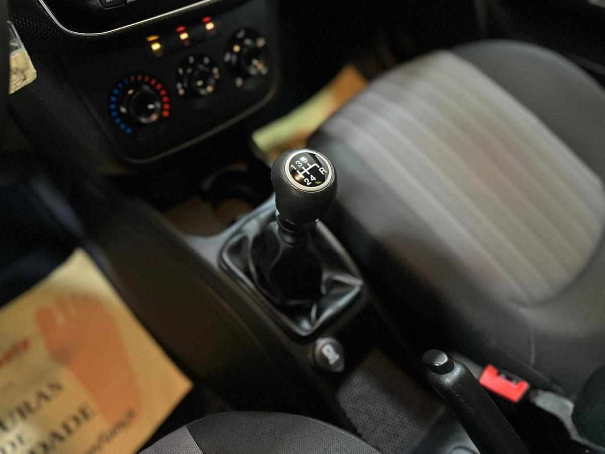 fiat-punto-2018-gasolina-1242cc