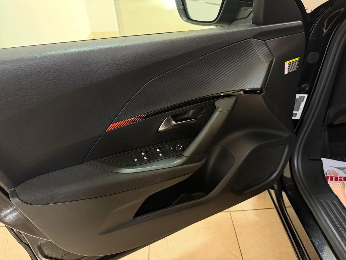 peugeot-2008-2021-eletrico-500cc