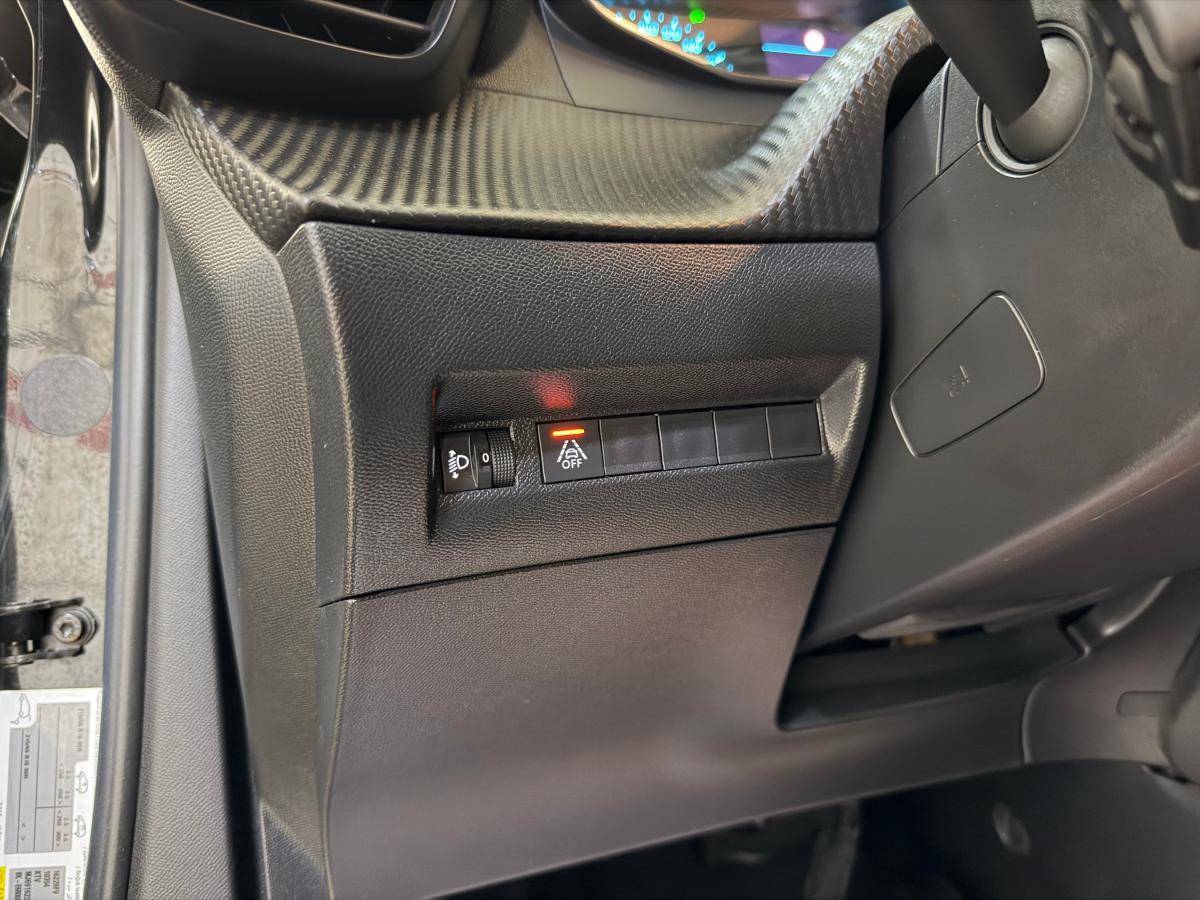 peugeot-2008-2021-eletrico-500cc