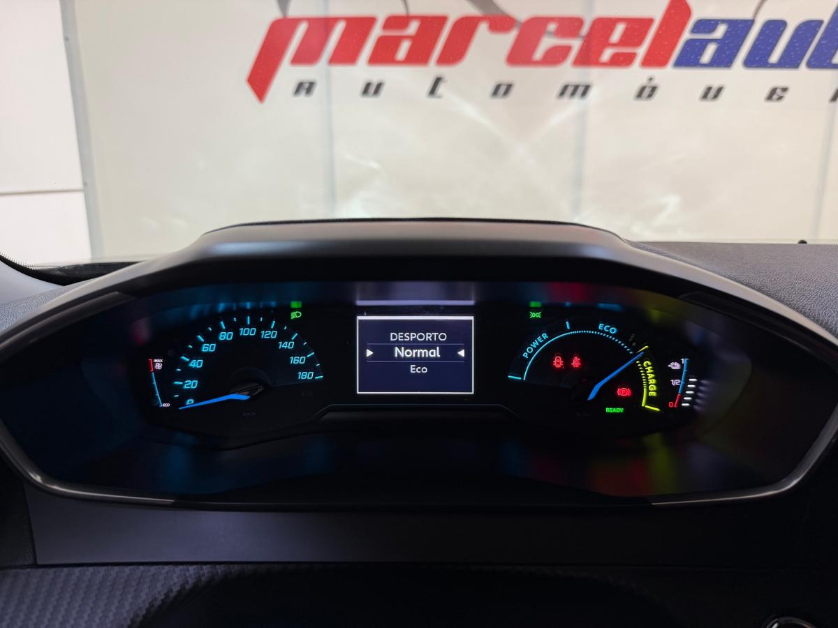 peugeot-2008-2021-eletrico-500cc