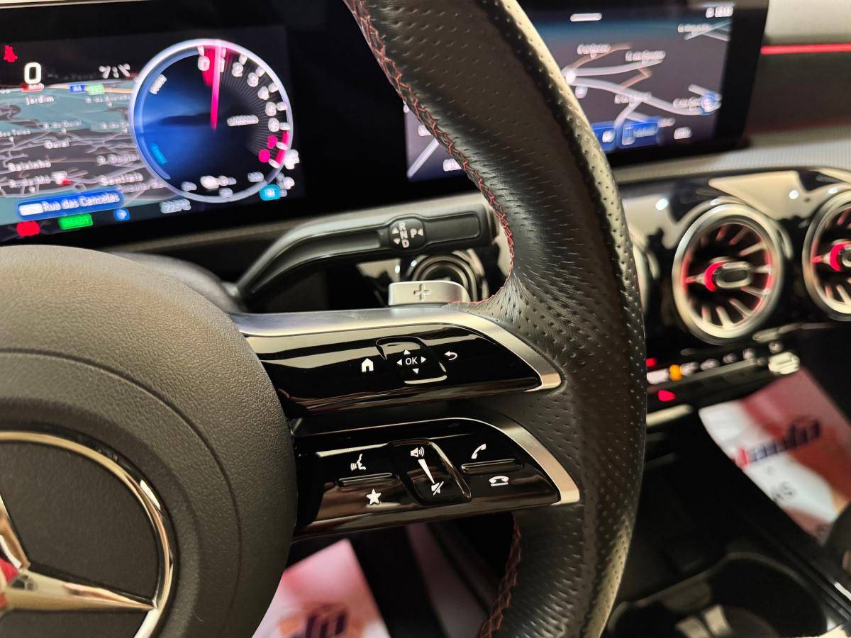 mercedes-benz-classe-a-2023-hibrido-a-gasolina-1332cc