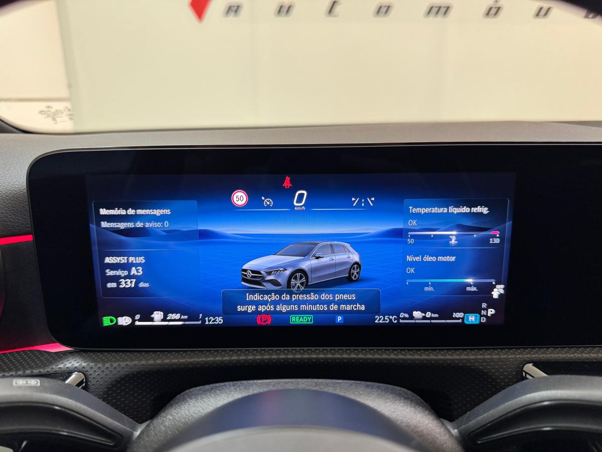 mercedes-benz-classe-a-2023-hibrido-a-gasolina-1332cc
