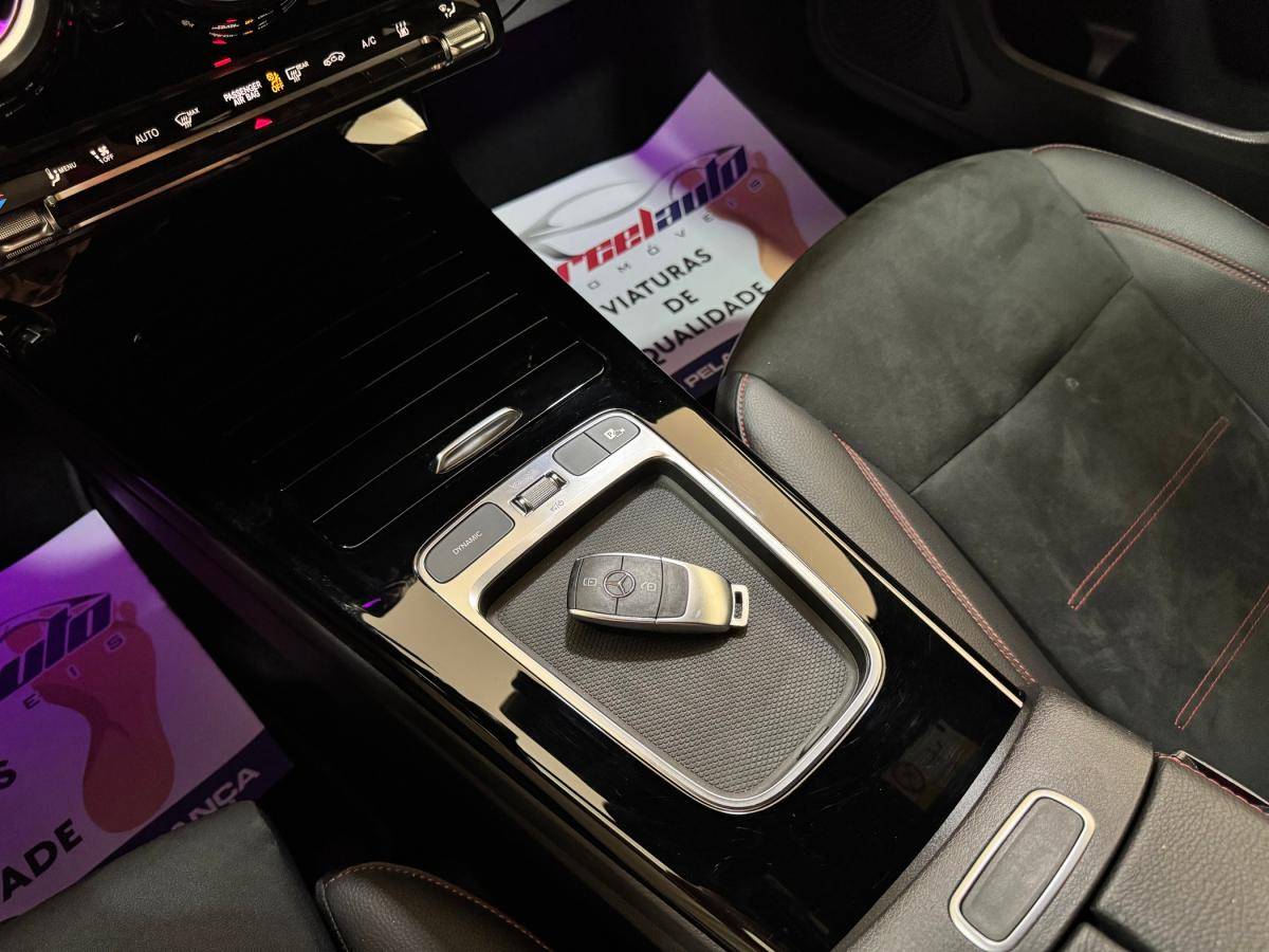 mercedes-benz-classe-a-2023-hibrido-a-gasolina-1332cc