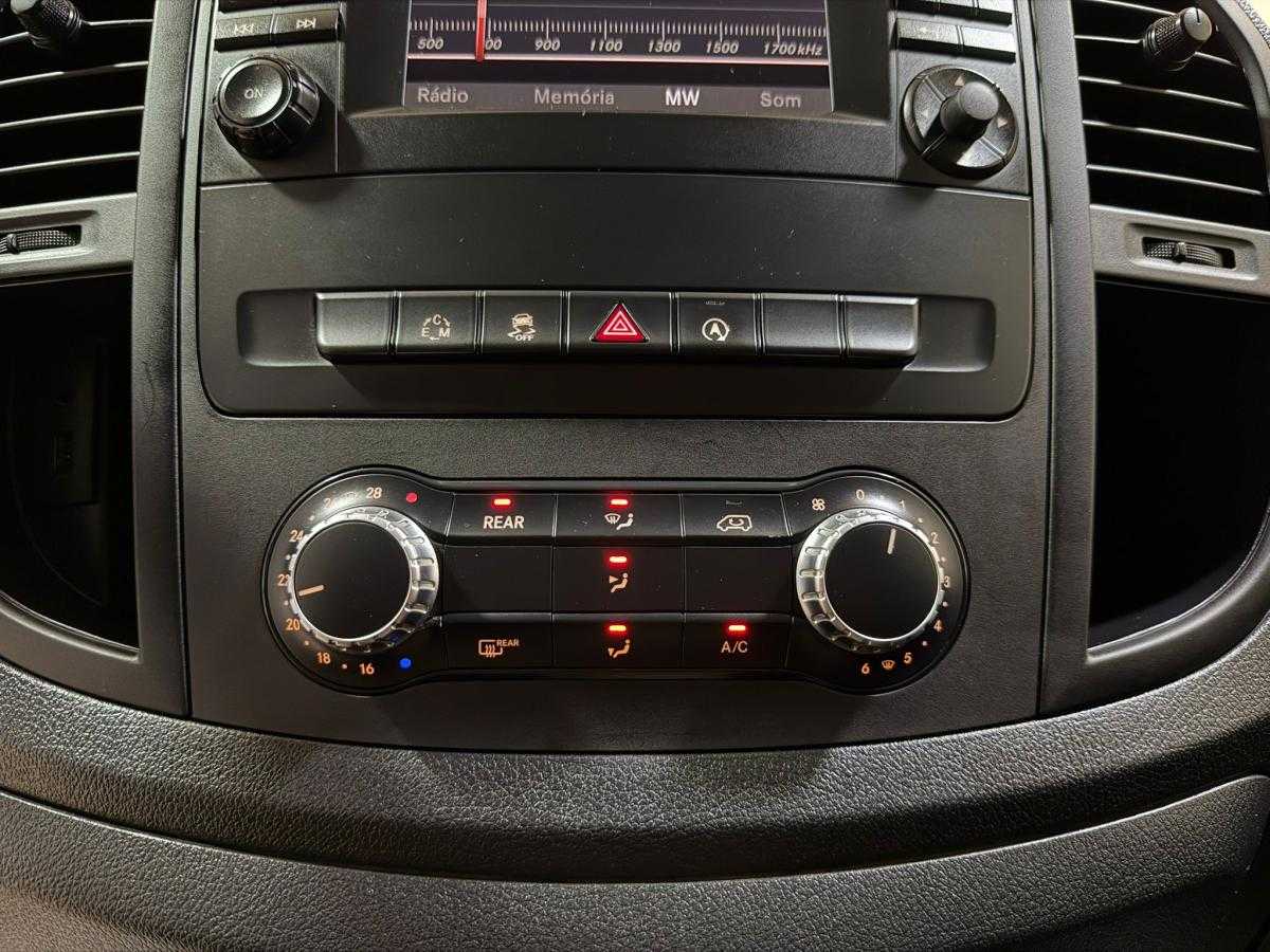 mercedes-benz-vito-2018-diesel-2143cc