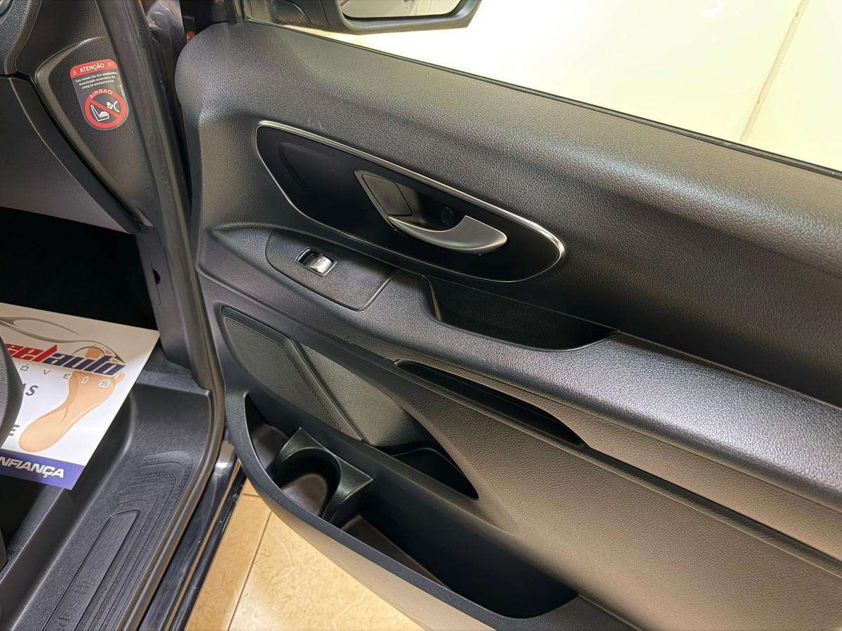 mercedes-benz-vito-2018-diesel-2143cc