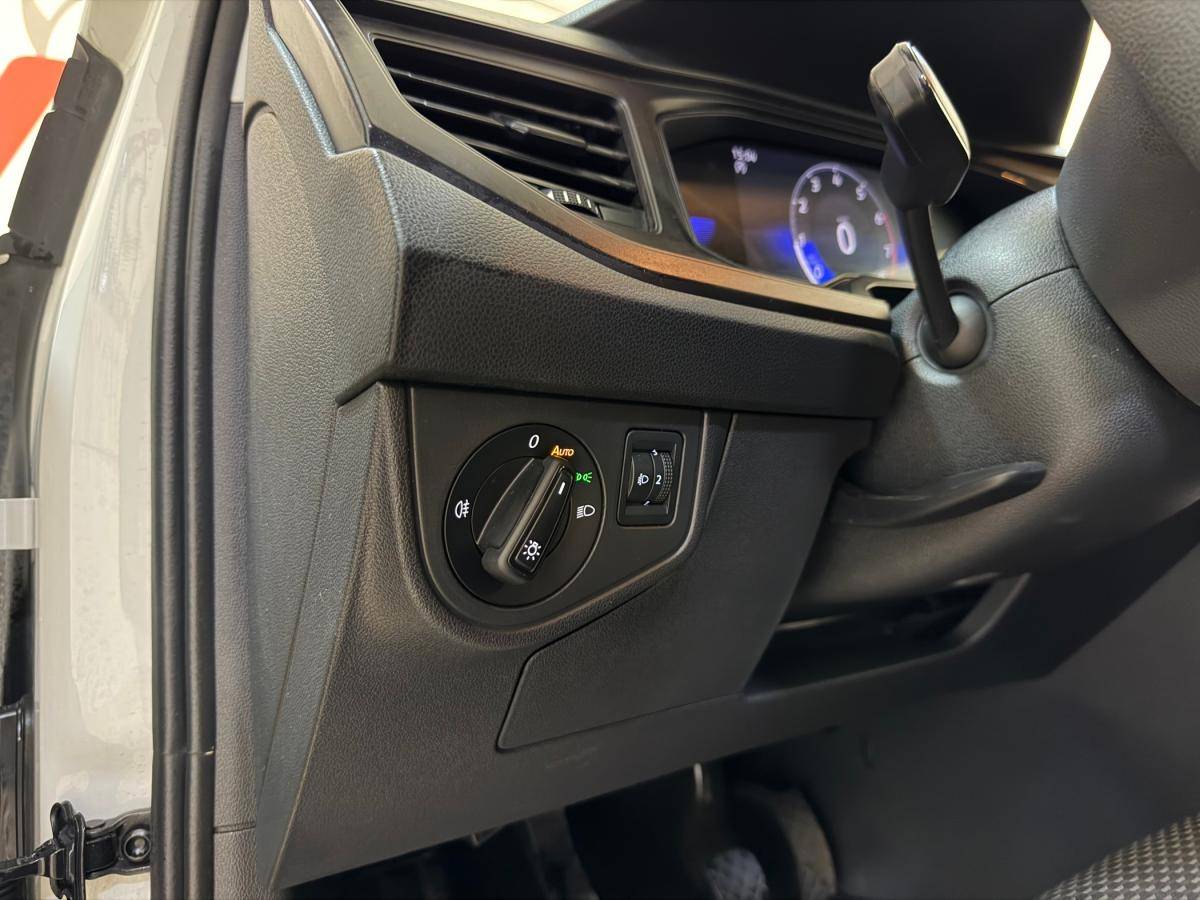 volkswagen-taigo-2023-gasolina-999cc