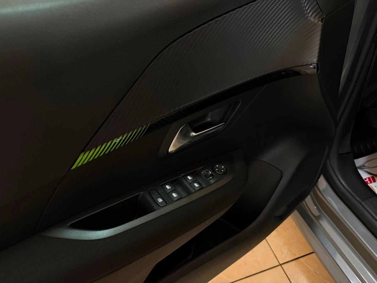 peugeot-208-2024-gasolina-1199cc