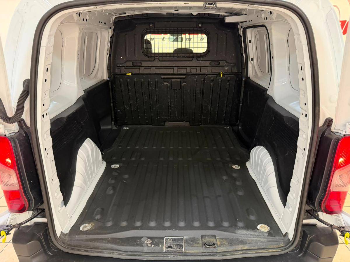 toyota-proace-2021-diesel-1499cc