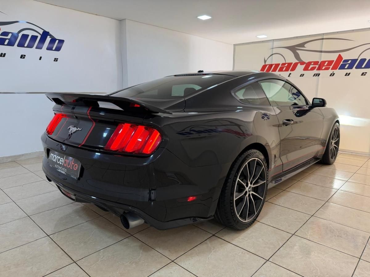 ford-mustang-2017-gasolina-2261cc