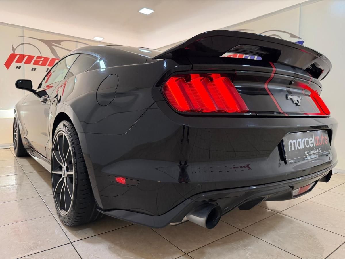 ford-mustang-2017-gasolina-2261cc