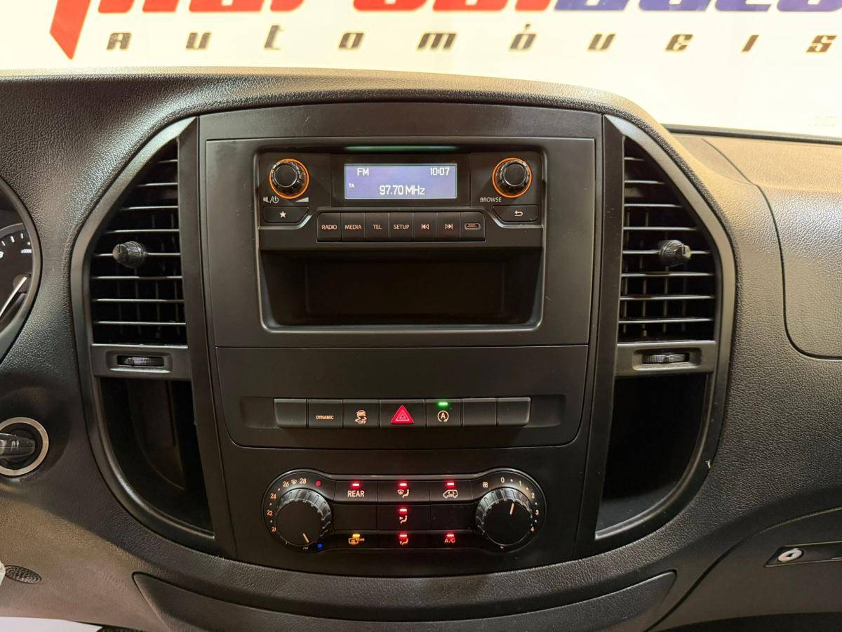 mercedes-benz-vito-2023-diesel-1950cc