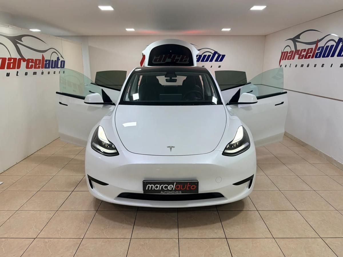 tesla-model-y-2024-eletrico-500cc