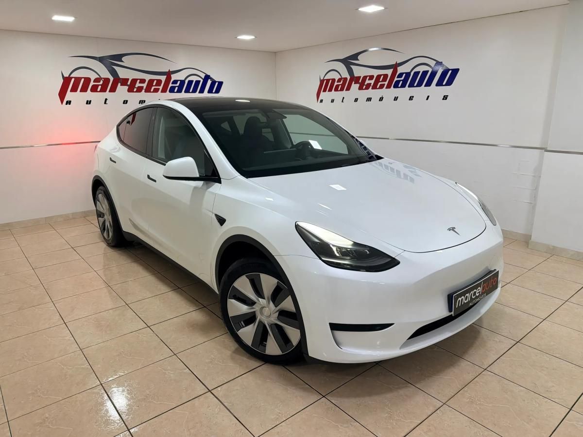 tesla-model-y-2024-eletrico-500cc