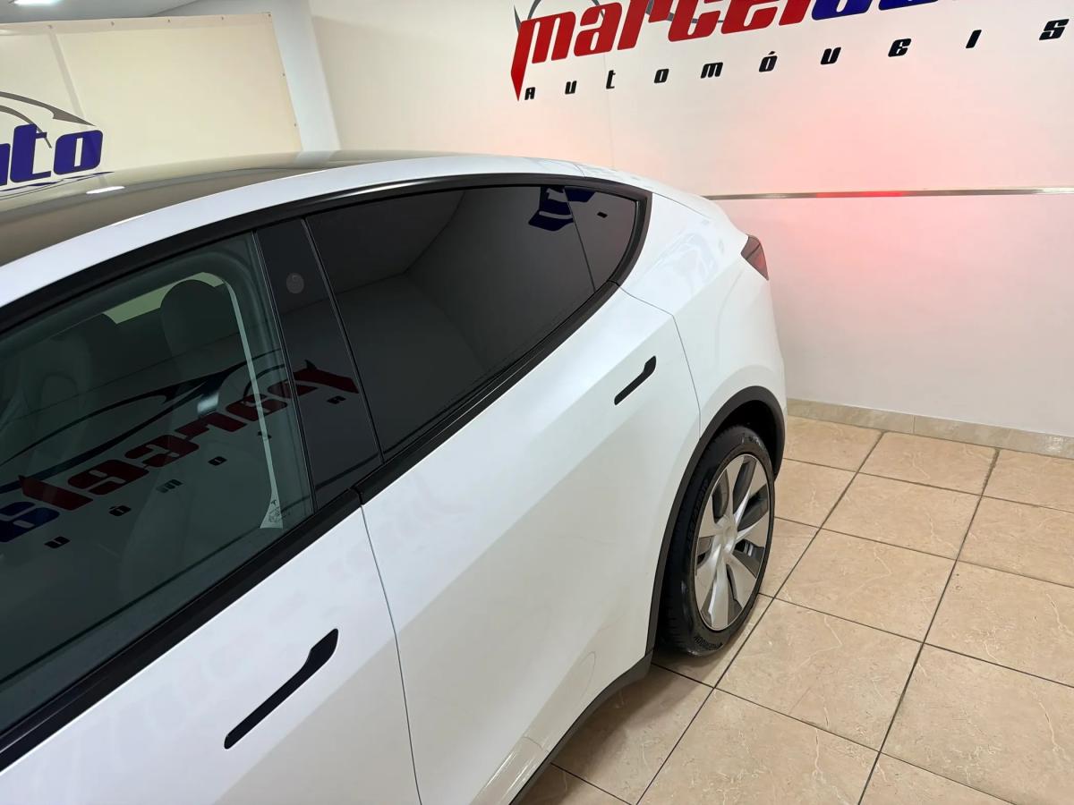 tesla-model-y-2024-eletrico-500cc