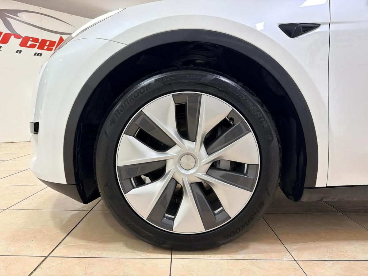 tesla-model-y-2024-eletrico-500cc