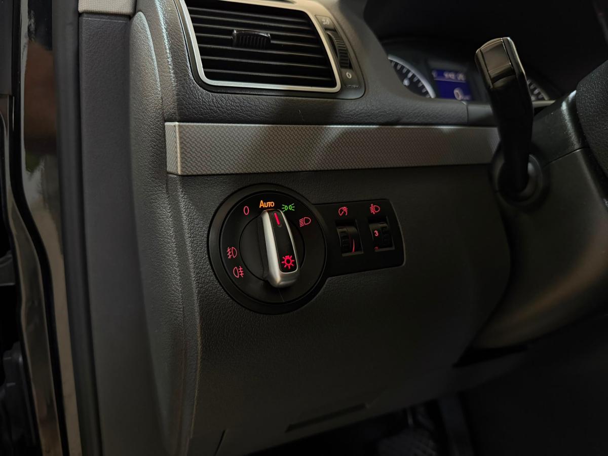 volkswagen-touran-2012-diesel-1968cc