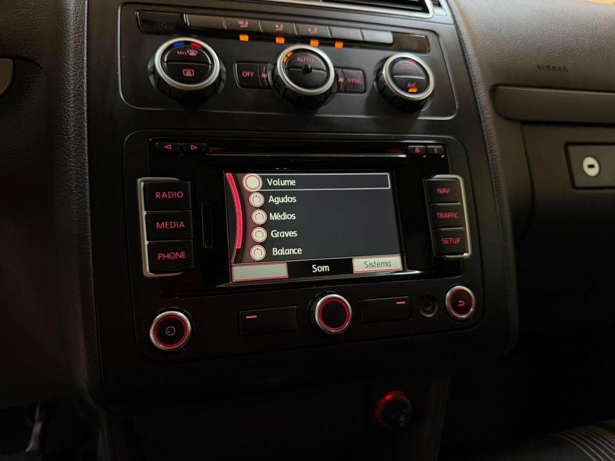 volkswagen-touran-2012-diesel-1968cc