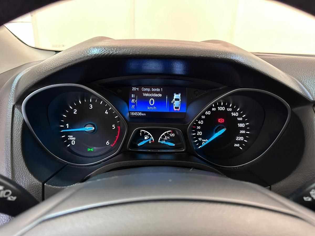 ford-focus-2016-diesel-1499cc