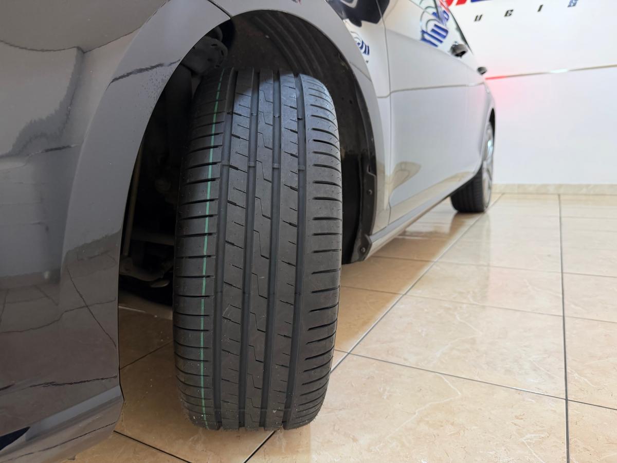 volkswagen-golf-2019-diesel-1598cc