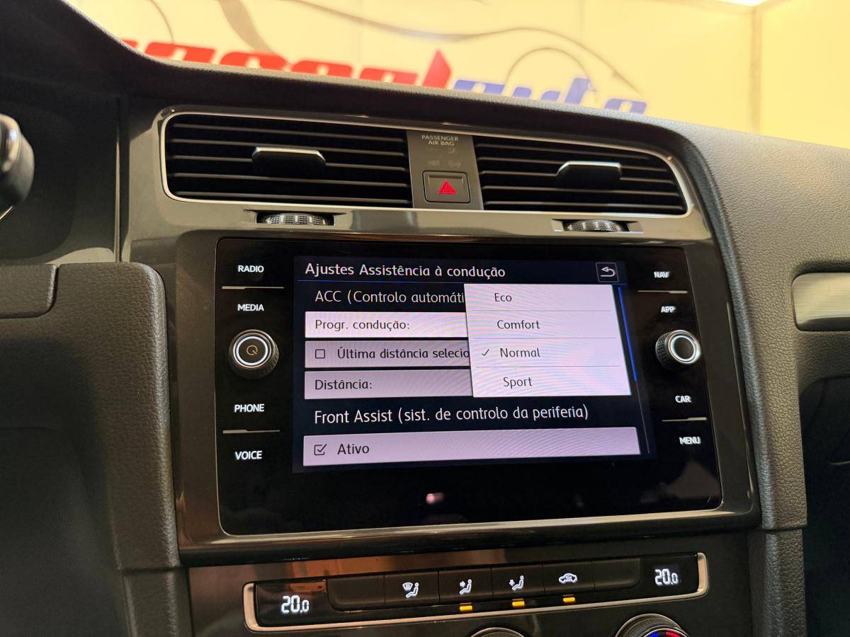 volkswagen-golf-2019-diesel-1598cc