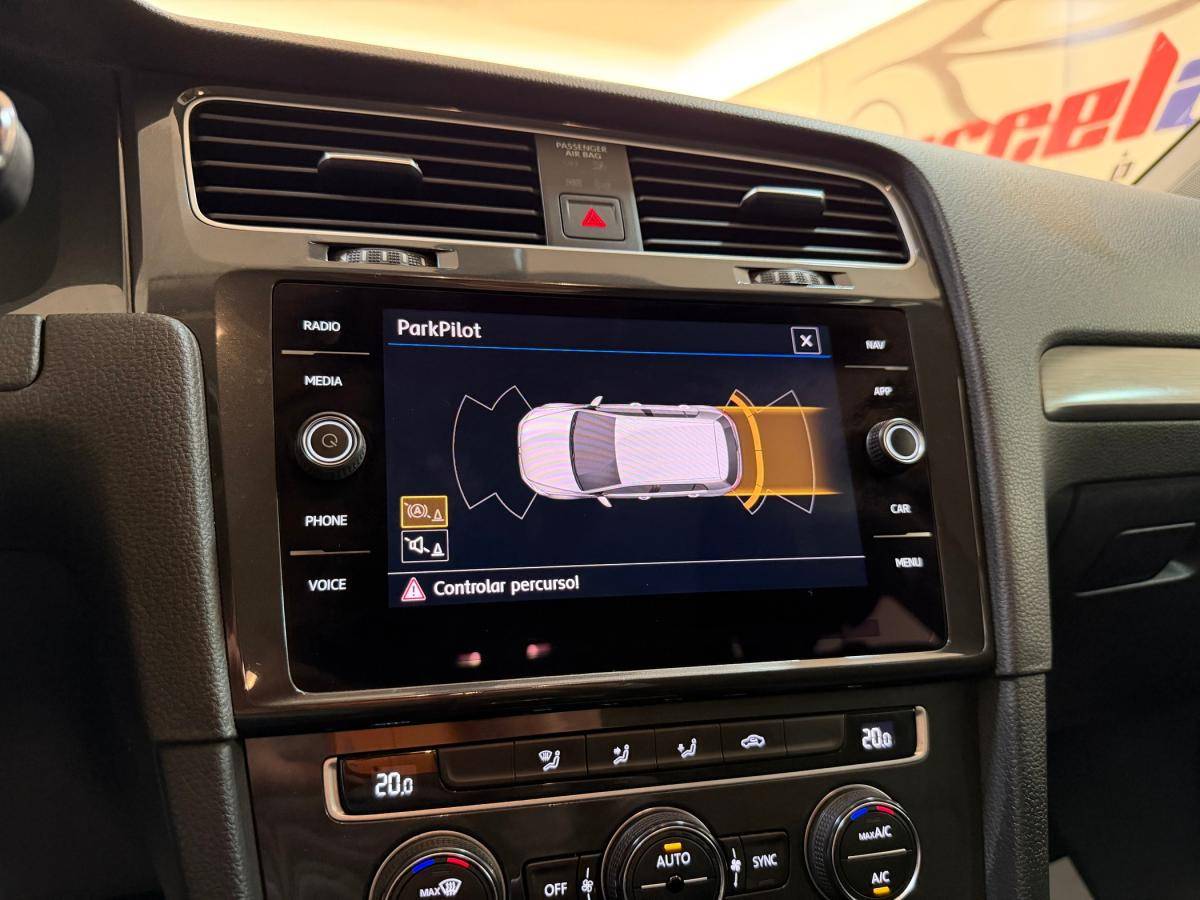 volkswagen-golf-2019-diesel-1598cc