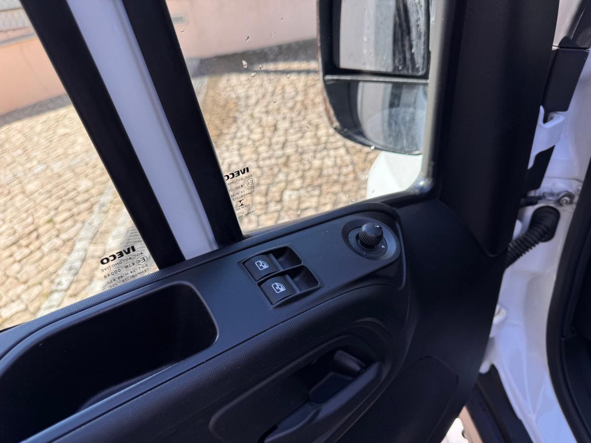 iveco-daily-2022-diesel-2287cc