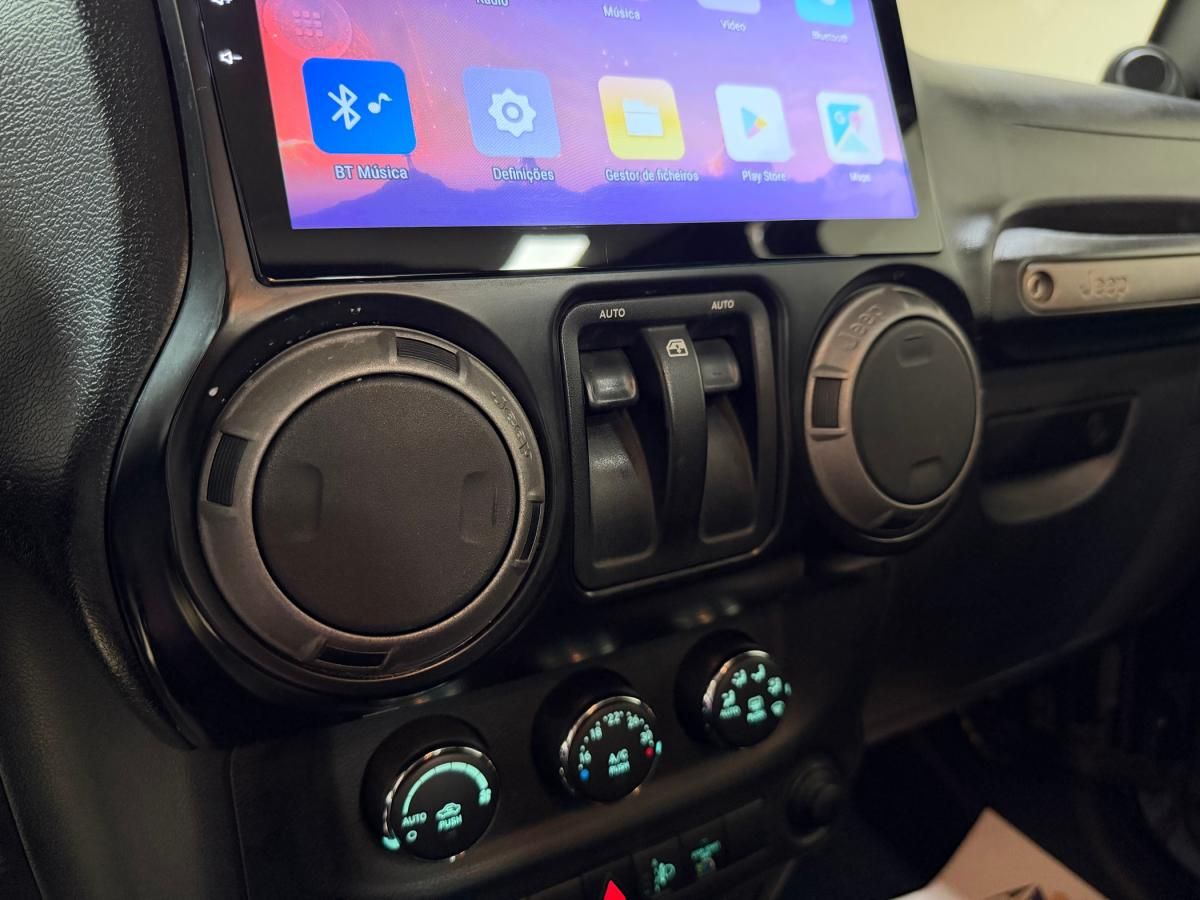 jeep-wrangler-2011-diesel-2777cc
