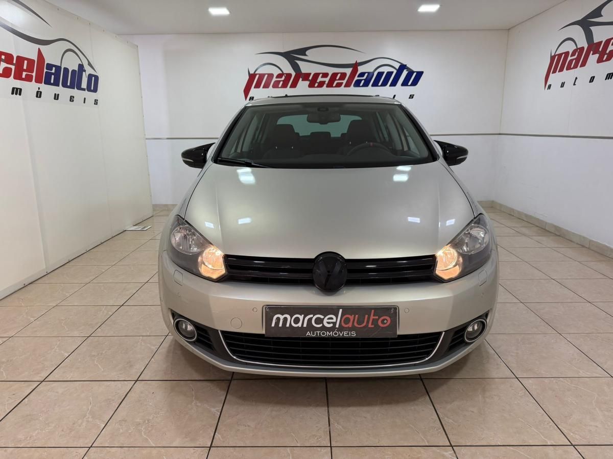 volkswagen-golf-2011-diesel-1598cc